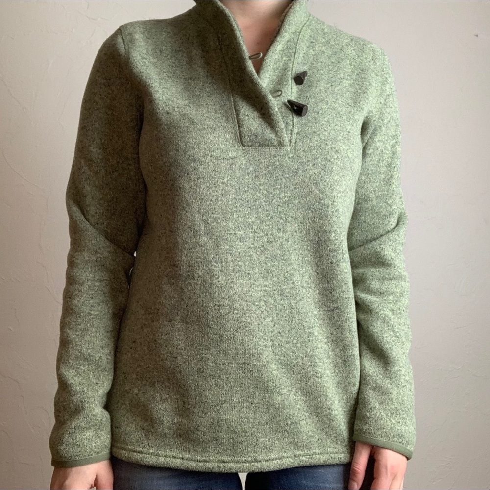 Green North Face Pullover